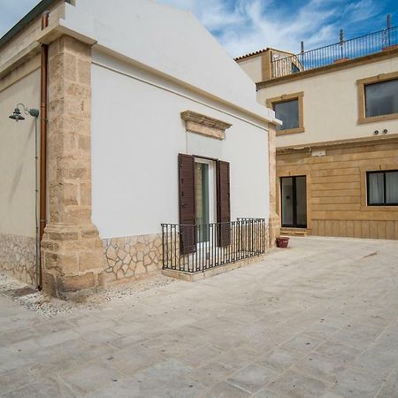 Ferienwohnung Un Affaccio Sul Borgo Marzamemi Exterior foto